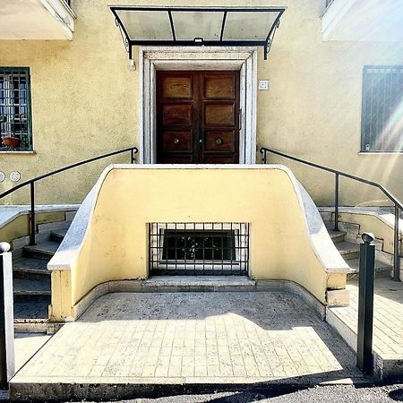 Vatican Home Holidays Rome Exterior photo